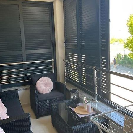 New Modern Accommodation In City Меткович Екстер'єр фото